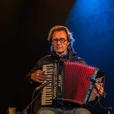 Kostas Vomvolos, Savina